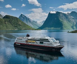 Vinn cruise med Hurtigruten for 2 Vinn et cruise med hurtigruten